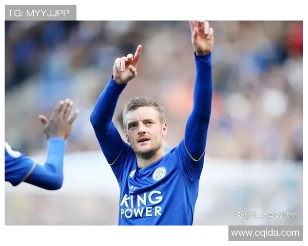 英国退役足球明星队长的传奇人生与足球事业的辉煌成就